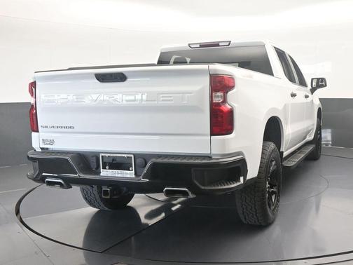2022 Chevrolet Silverado 1500 Custom Trail Boss