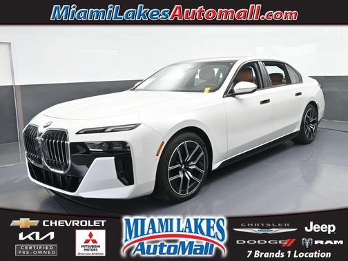 2025 BMW 740 i xDrive