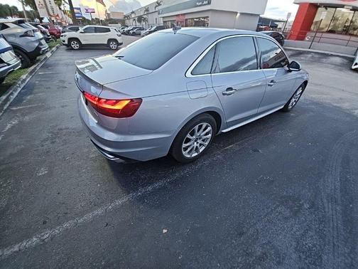 2023 Audi A4 40 Premium
