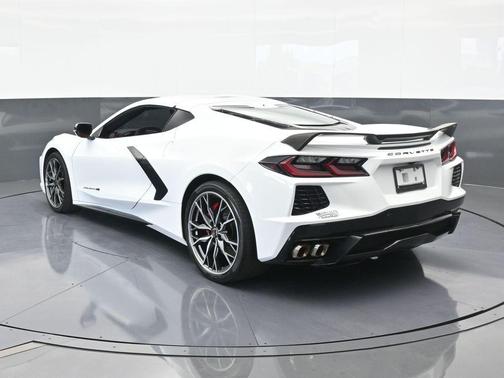2023 Chevrolet Corvette Stingray w/2LT