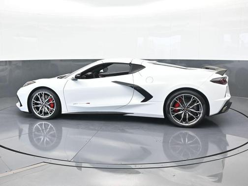 2023 Chevrolet Corvette Stingray w/2LT