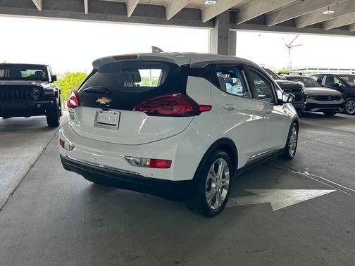 Summit White 2020 Chevrolet Bolt EV LT