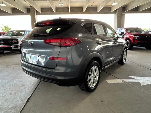 Magnetic Force 2021 Hyundai TUCSON SE