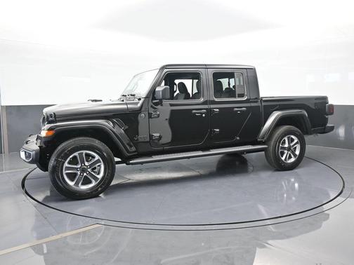 2024 Jeep Gladiator Sport