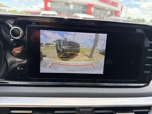 Glacial White Pearl 2024 Kia K5 GT-Line