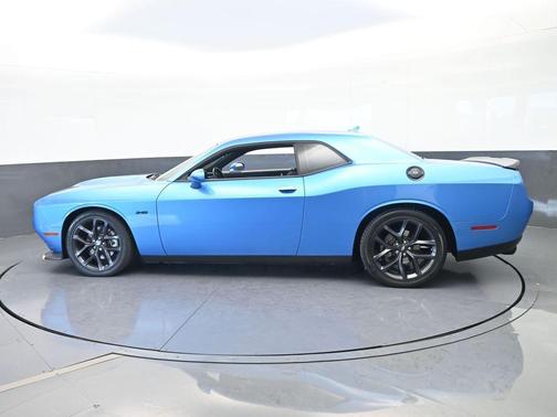 B5 Blue Pearlcoat 2023 Dodge Challenger R/T