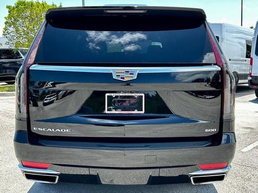 2023 Cadillac Escalade ESV Premium Luxury