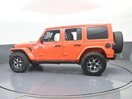 Metallic 2018 Jeep Wrangler Unlimited Sahara