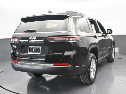 Diamond Black 2026 Jeep Grand Cherokee L Laredo
