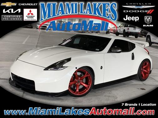Photo 1 of 44 of 2013 Nissan 370Z NISMO