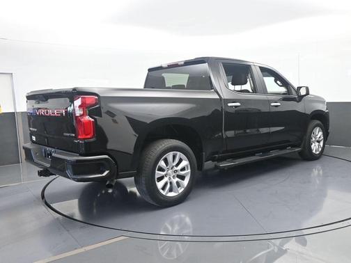 Black 2021 Chevrolet Silverado 1500 Custom