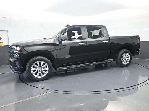 Black 2021 Chevrolet Silverado 1500 Custom