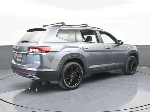 2023 Volkswagen Atlas 2.0T SE w/Technology