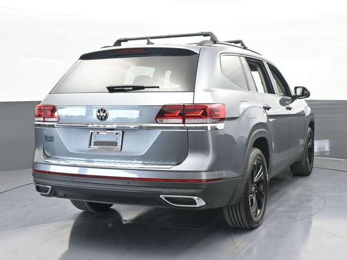 2023 Volkswagen Atlas 2.0T SE w/Technology