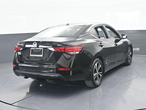 Super Black 2022 Nissan Sentra SV