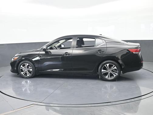 Super Black 2022 Nissan Sentra SV
