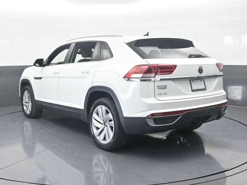 2021 Volkswagen Atlas Cross Sport 3.6L V6 SE w/Technology