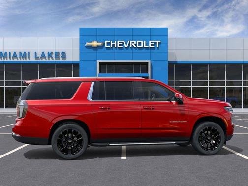 2026 Chevrolet Suburban LT