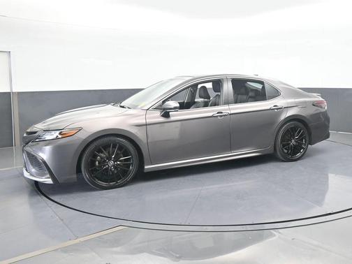 2021 Toyota Camry XSE V6