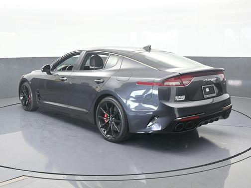 2023 Kia Stinger GT2