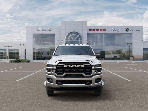 Bright White Clearcoat 2026 RAM 3500 Tradesman