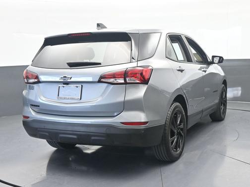 Sterling Gray Metallic 2024 Chevrolet Equinox LS
