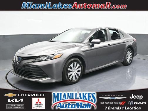 2019 Toyota Camry Hybrid LE