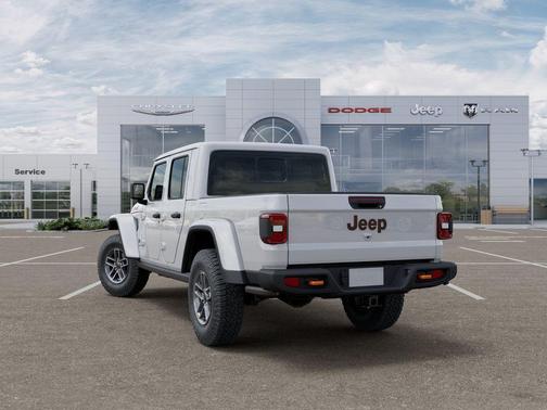 Bright White Clearcoat 2026 Jeep Gladiator Mojave