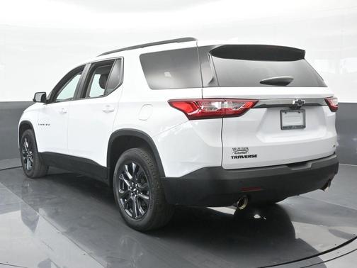 2021 Chevrolet Traverse RS