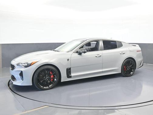 2022 Kia Stinger GT2