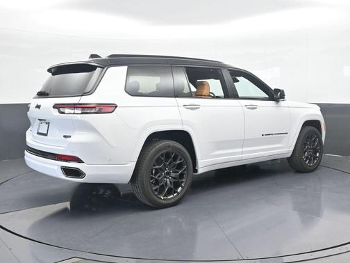 2025 Jeep Grand Cherokee L Summit