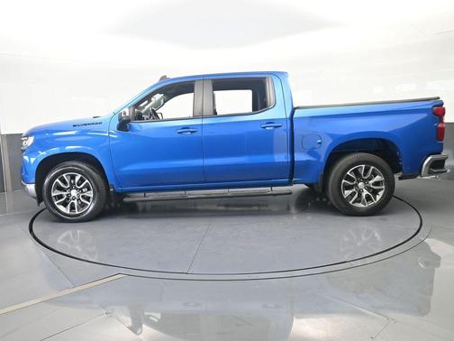 Glacier Blue Metallic 2022 Chevrolet Silverado 1500 LT