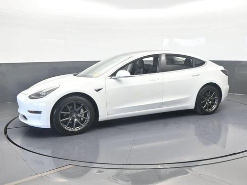 2019 Tesla Model 3 Standard Range