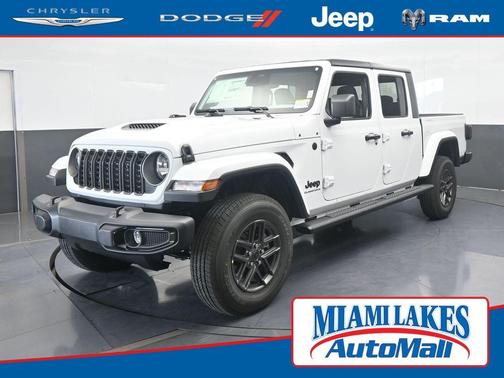 2026 Jeep Gladiator Sport