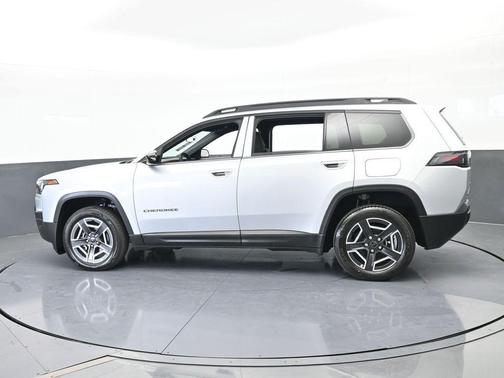 2026 Jeep Cherokee LAREDO/LIMITED