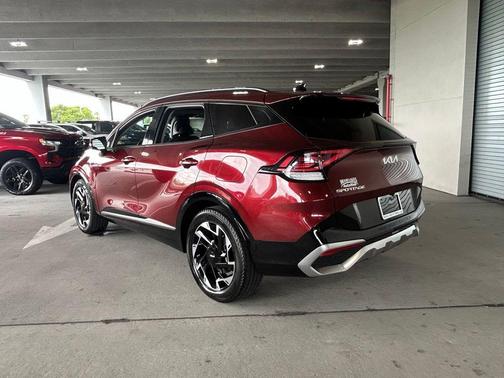 Red 2024 Kia Sportage SX-Prestige