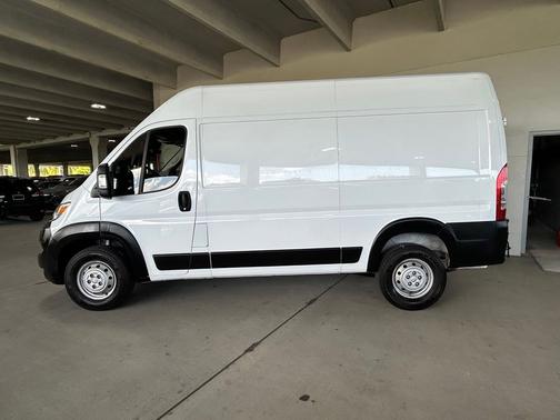 Bright White Clearcoat 2023 RAM ProMaster 1500 Base