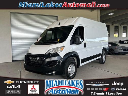 Bright White Clearcoat 2023 RAM ProMaster 1500 Base