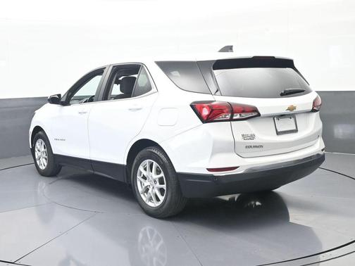 Summit White 2024 Chevrolet Equinox LT
