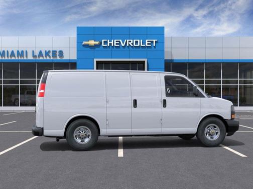 2025 Chevrolet Express 2500 Work Van