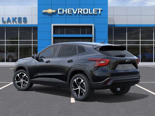 Mosaic Black Metallic 2026 Chevrolet Trax 1RS