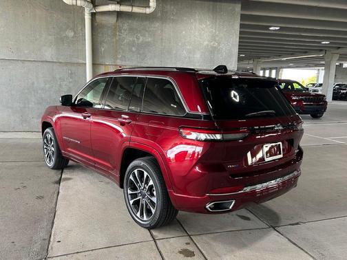 2024 Jeep Grand Cherokee 4xe Overland