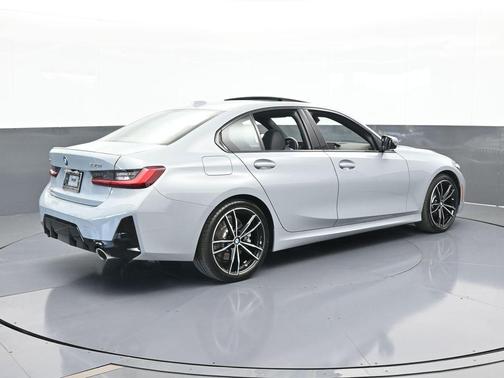 2024 BMW 330 i xDrive
