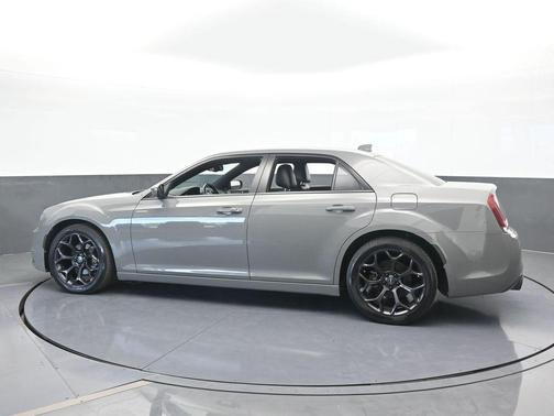 2019 Chrysler 300 S