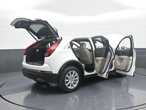 2023 Cadillac XT4 Luxury