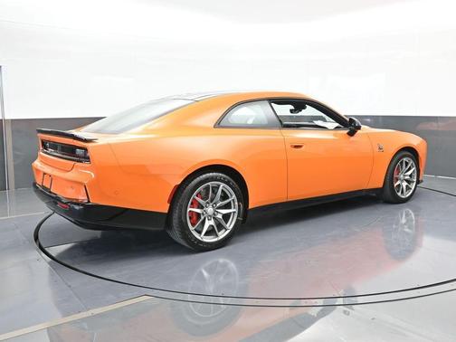 2025 Dodge Charger Daytona Scat Pack