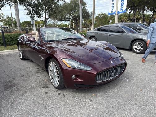 2015 Maserati GranTurismo Base