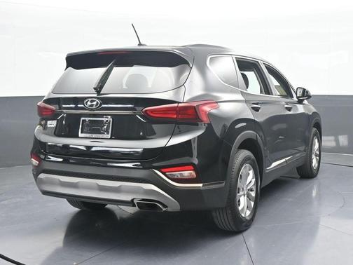 2019 Hyundai SANTA FE 2.4 SE