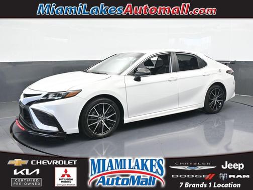 2023 Toyota Camry SE