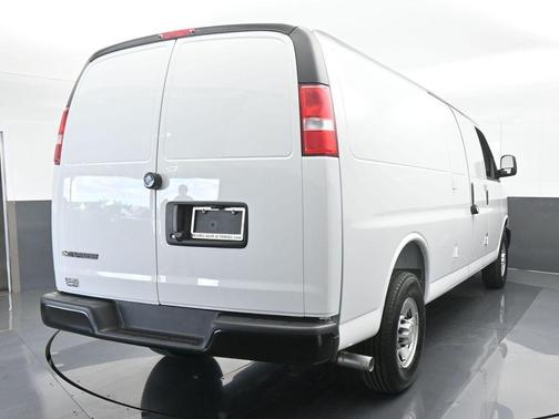 2025 Chevrolet Express 2500 Work Van